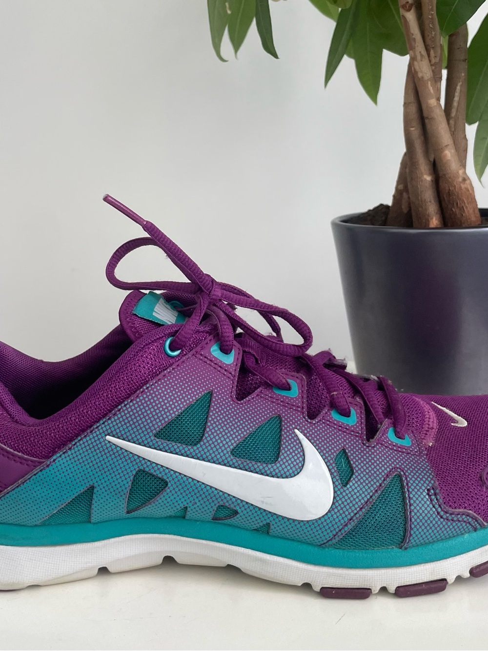 Women Size 9.5 Nike Flex Supreme TR 2 Purple Teal Running Shoes